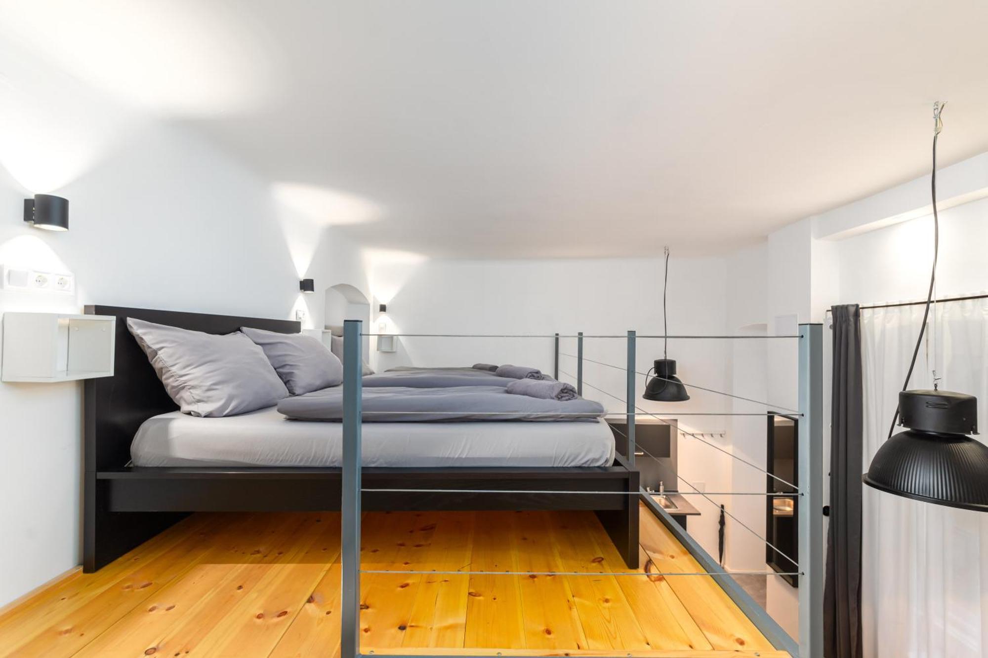 Industrial Westend Apartament Budapesta