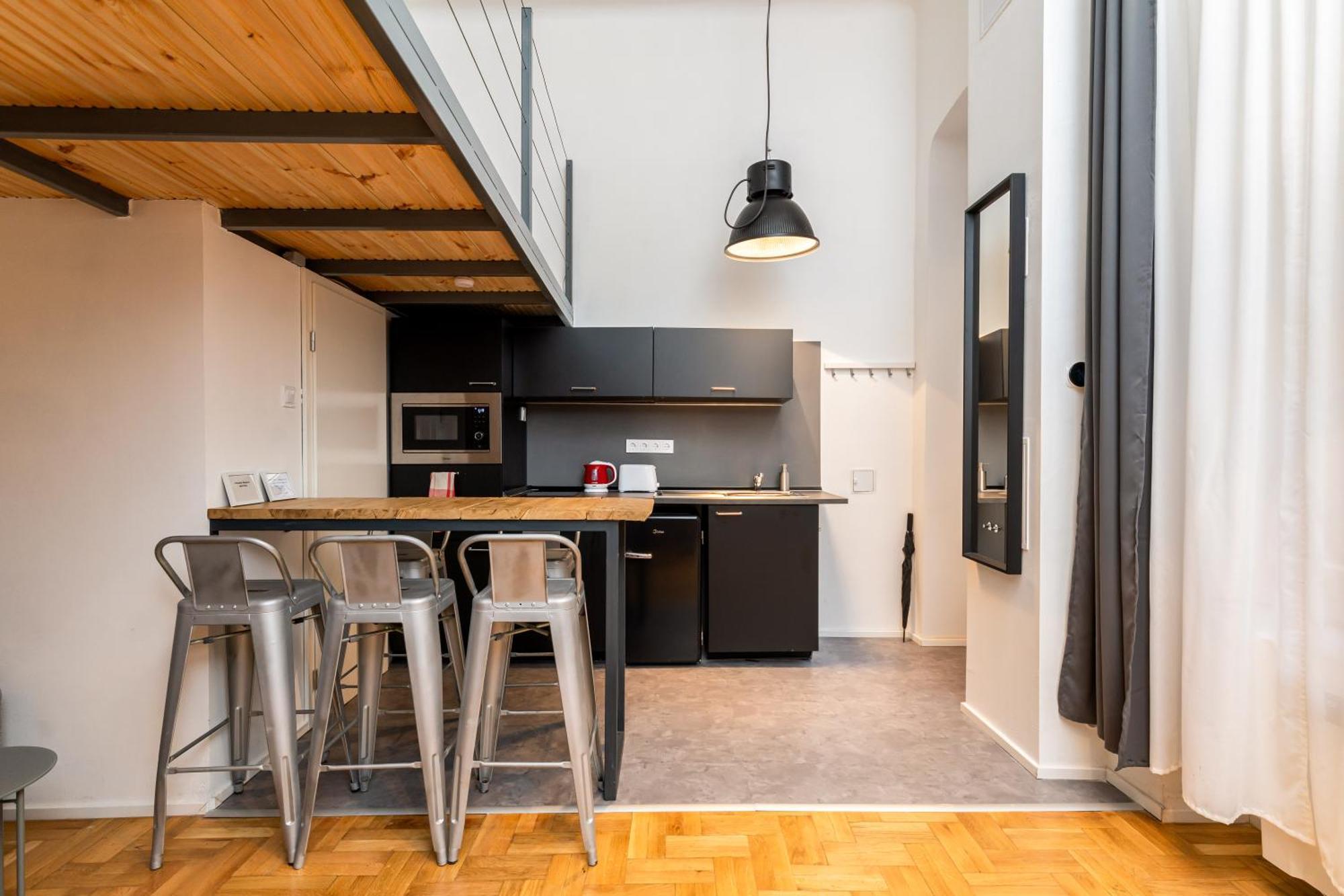 Apartament Industrial Westend Budapesta